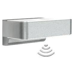 Steinel LED-Aussenleuchte L810 Mit Bewegungsmelder Silber 9,8 W