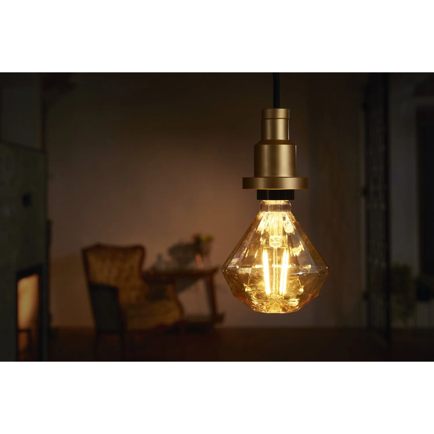 Osram LED-Leuchtmittel 1906 Diamond Filament E27 Gold Warmweiss 40 W / 420 Lm 4 Osram LED-Leuchtmittel 1906 Diamond Filament E27 Gold Warmweiss 40 W / 420 Lm – Bild 4