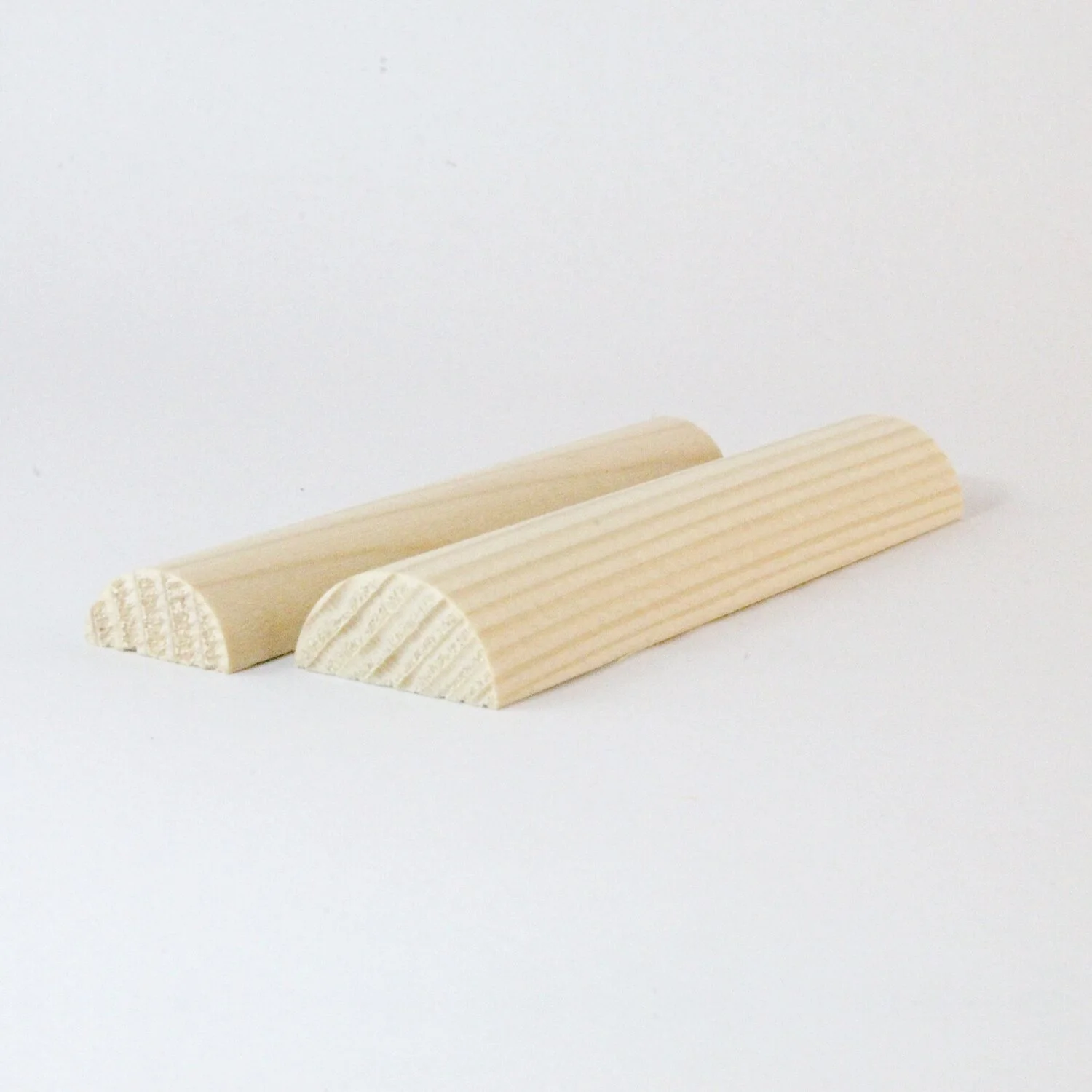 Halbrundstab Fichte/Tanne/Kiefer 10 X 20 X 2'400 Mm 1 Halbrundstab Fichte/Tanne/Kiefer 10 X 20 X 2'400 Mm