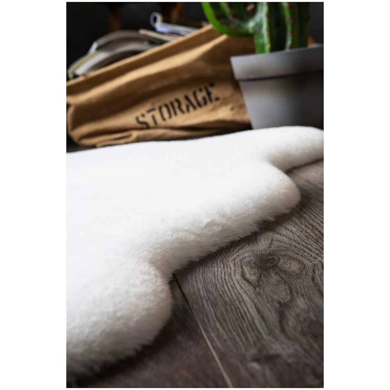 Kunstfell Cingoli Weiss Ca. 55 X 80 Cm 3 Kunstfell Cingoli Weiss Ca. 55 X 80 Cm – Bild 3