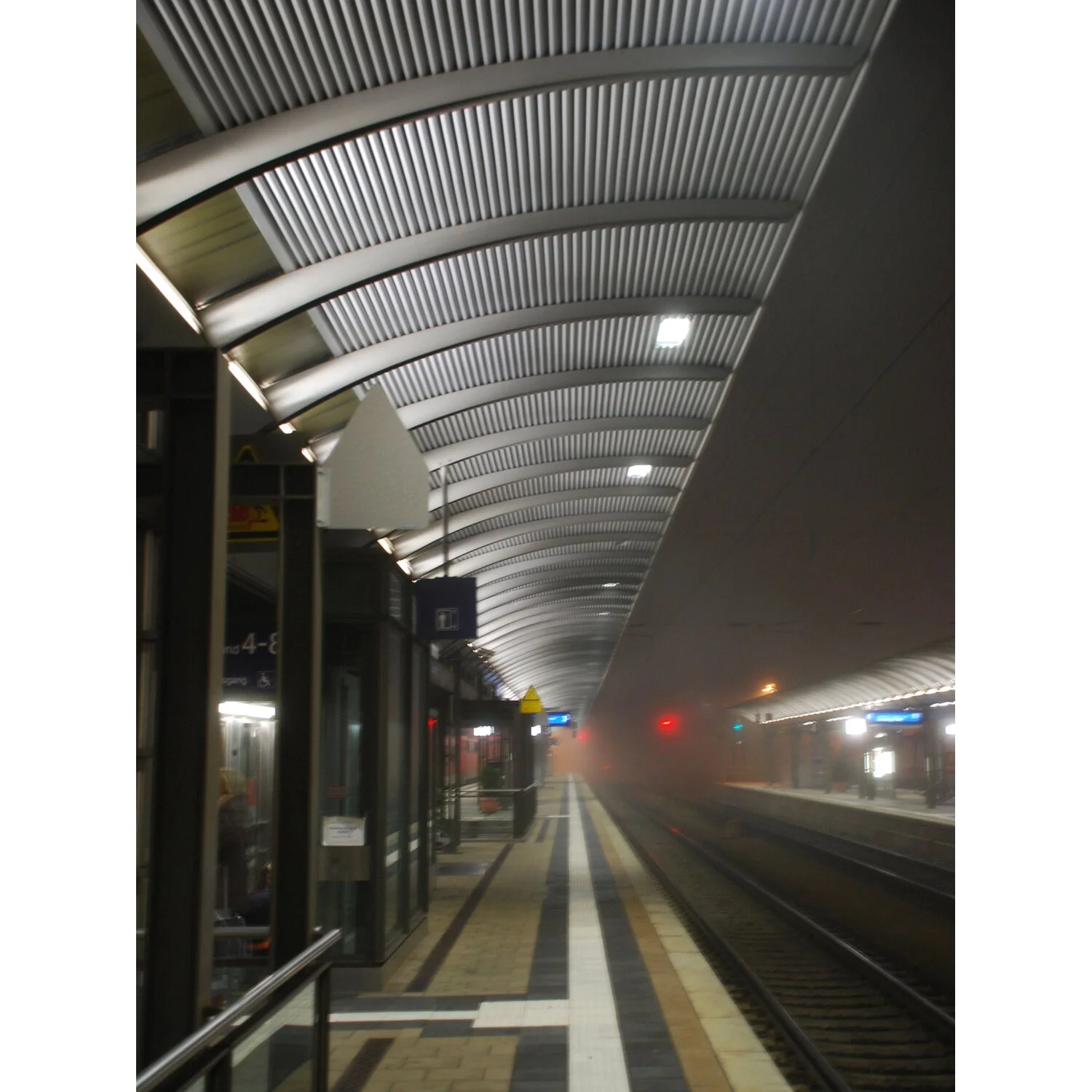 Osram LED-Leuchtmittel Base Kerzenform E14 Warmweiss 40 W / 407 Lm / 3er-Pack 4 Osram LED-Leuchtmittel Base Kerzenform E14 Warmweiss 40 W / 407 Lm / 3er-Pack – Bild 4