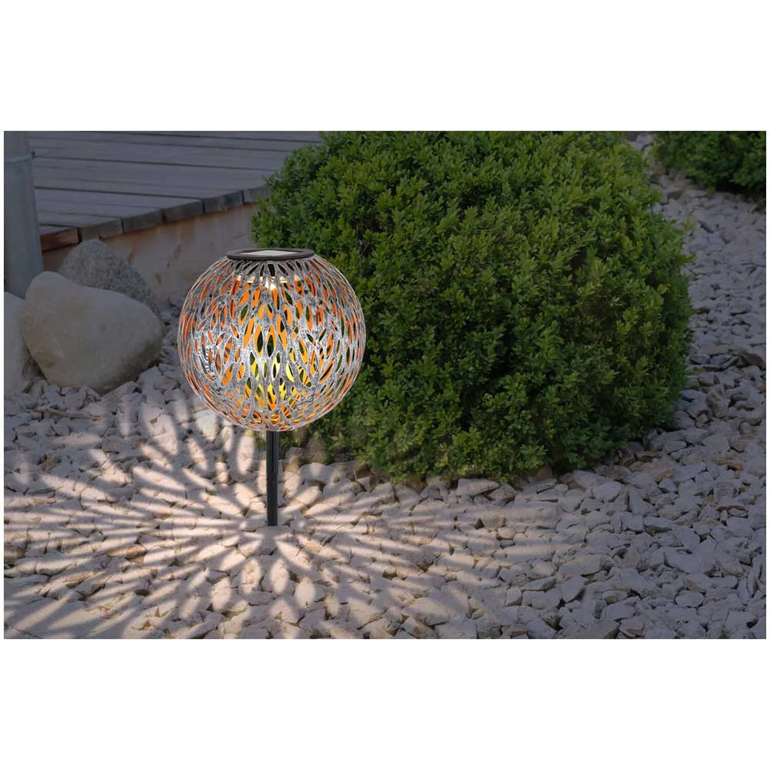 Globo LED-Solarleuchte Kugel Rustikal Mit Dekorstanzungen Ø 18 Cm 6 Globo LED-Solarleuchte Kugel Rustikal Mit Dekorstanzungen Ø 18 Cm – Bild 6