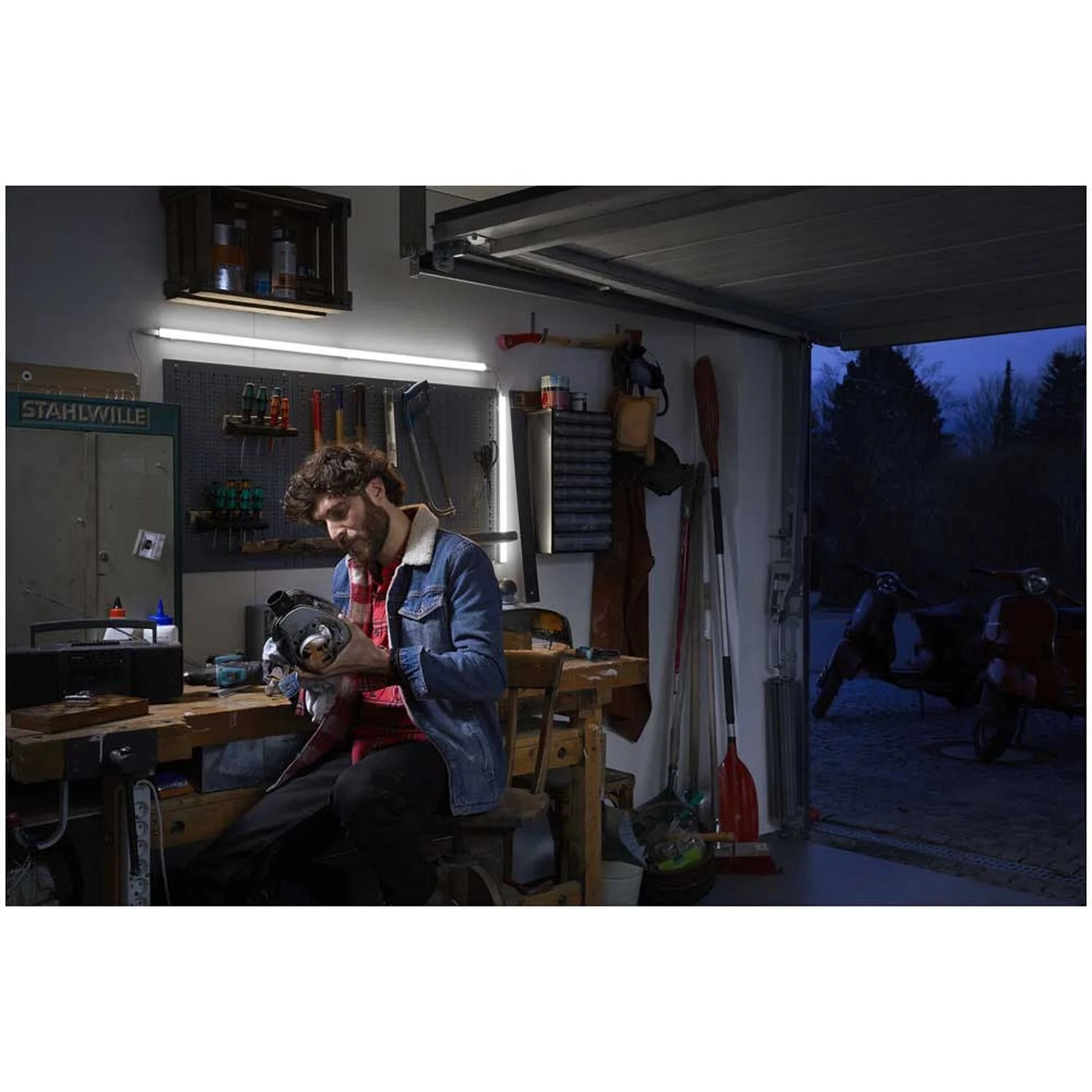 Ledvance LED-Leuchte Switch Batten Warmweiss 0,9 M / 10 W 10 Ledvance LED-Leuchte Switch Batten Warmweiss 0,9 M / 10 W – Bild 10