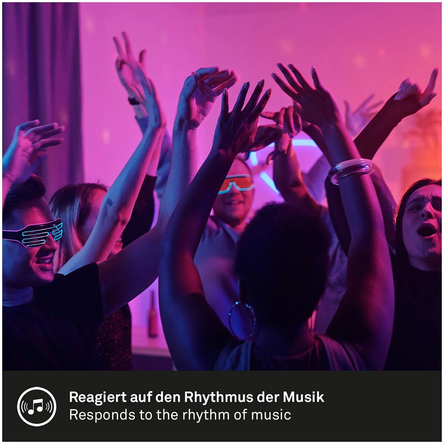 Brilo LED-Band Magic Mit Musiksensor 90 LEDs / 3 M / 12 W Inkl. Fernbedienung 2 Brilo LED-Band Magic Mit Musiksensor 90 LEDs / 3 M / 12 W Inkl. Fernbedienung – Bild 2