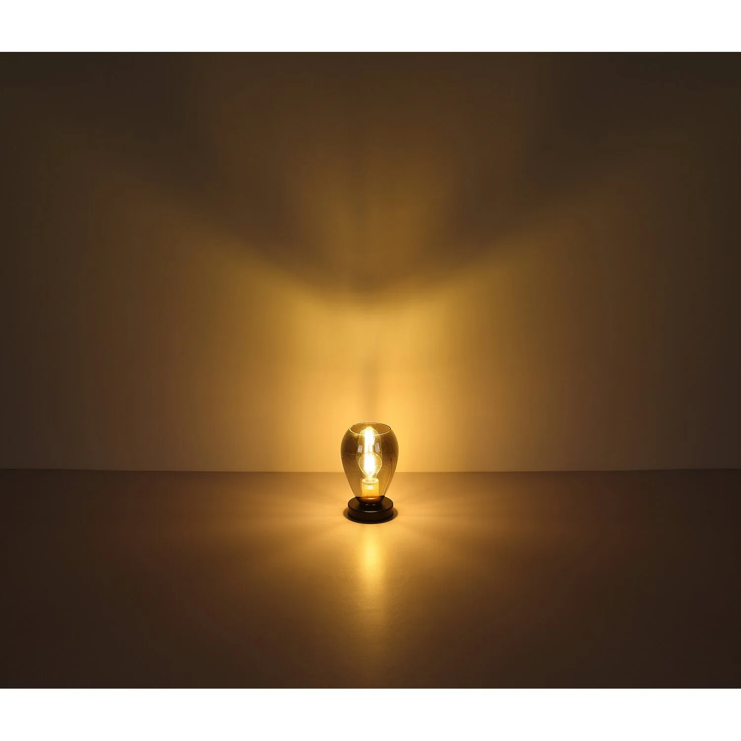 Globo Tischlampe Fanni 1-flammig Schwarz / Rauchfarben Ø 15 Cm / Höhe 23,5 Cm 4 Globo Tischlampe Fanni 1-flammig Schwarz / Rauchfarben Ø 15 Cm / Höhe 23,5 Cm – Bild 4