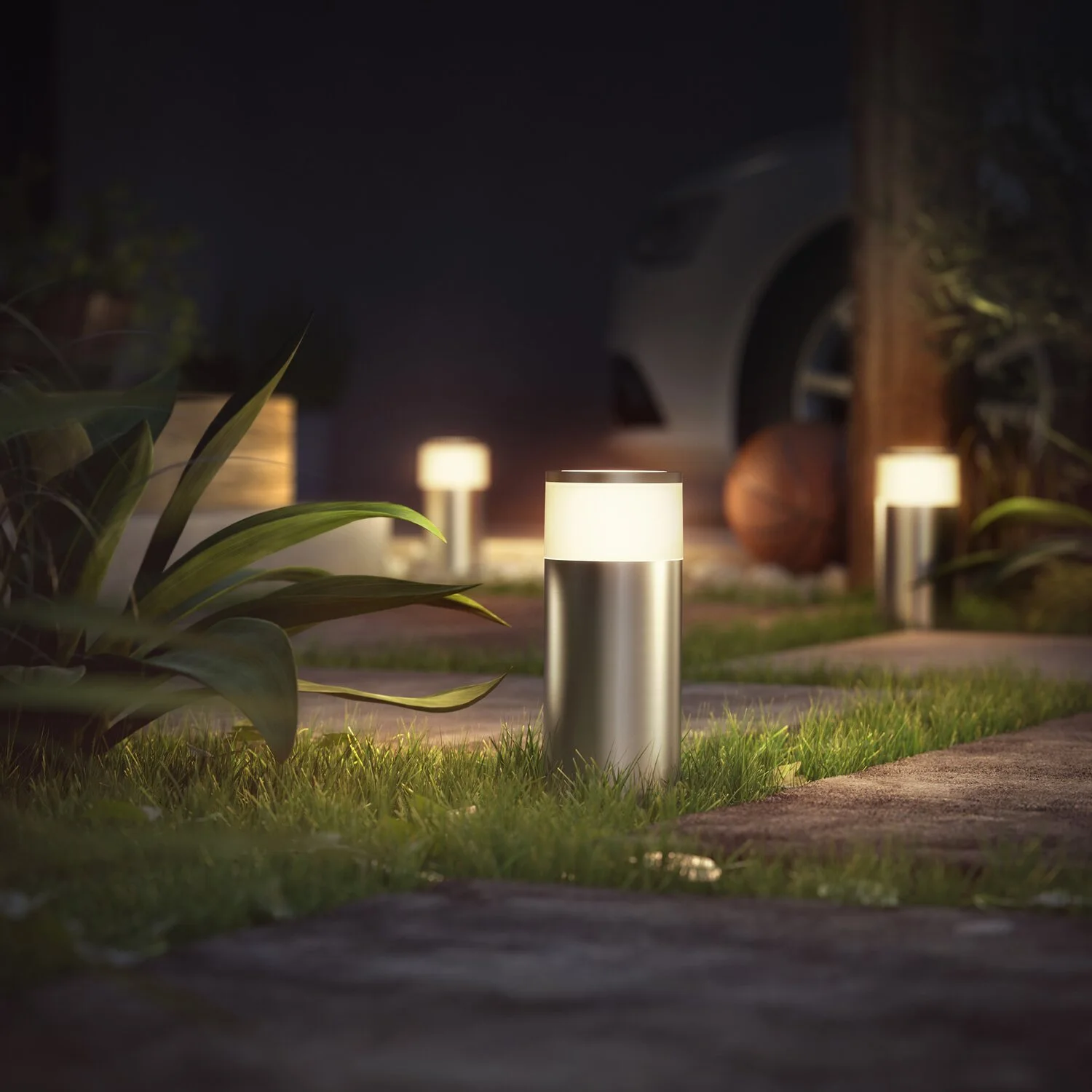 Philips Hue LED-Sockelleuchte Erweiterung White & Color Ambiance Calla Silber 1 Philips Hue LED-Sockelleuchte Erweiterung White & Color Ambiance Calla Silber