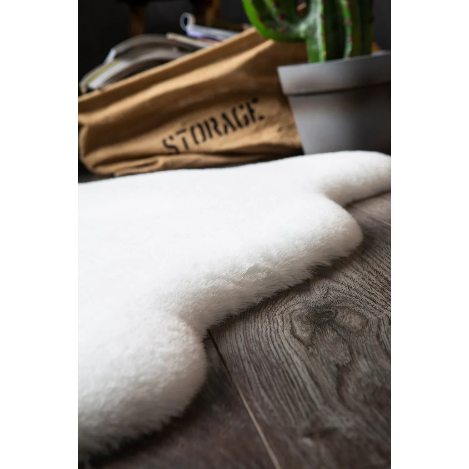 Kunstfell Cingoli Weiss Ca. 55 X 80 Cm 5 Kunstfell Cingoli Weiss Ca. 55 X 80 Cm – Bild 5